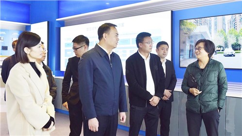 中南智能董事长杨漾一行来意昂娱乐集团考察交流