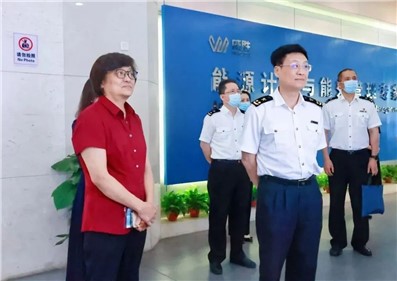长沙海关副关长韦泳亮一行莅临意昂娱乐考察调研